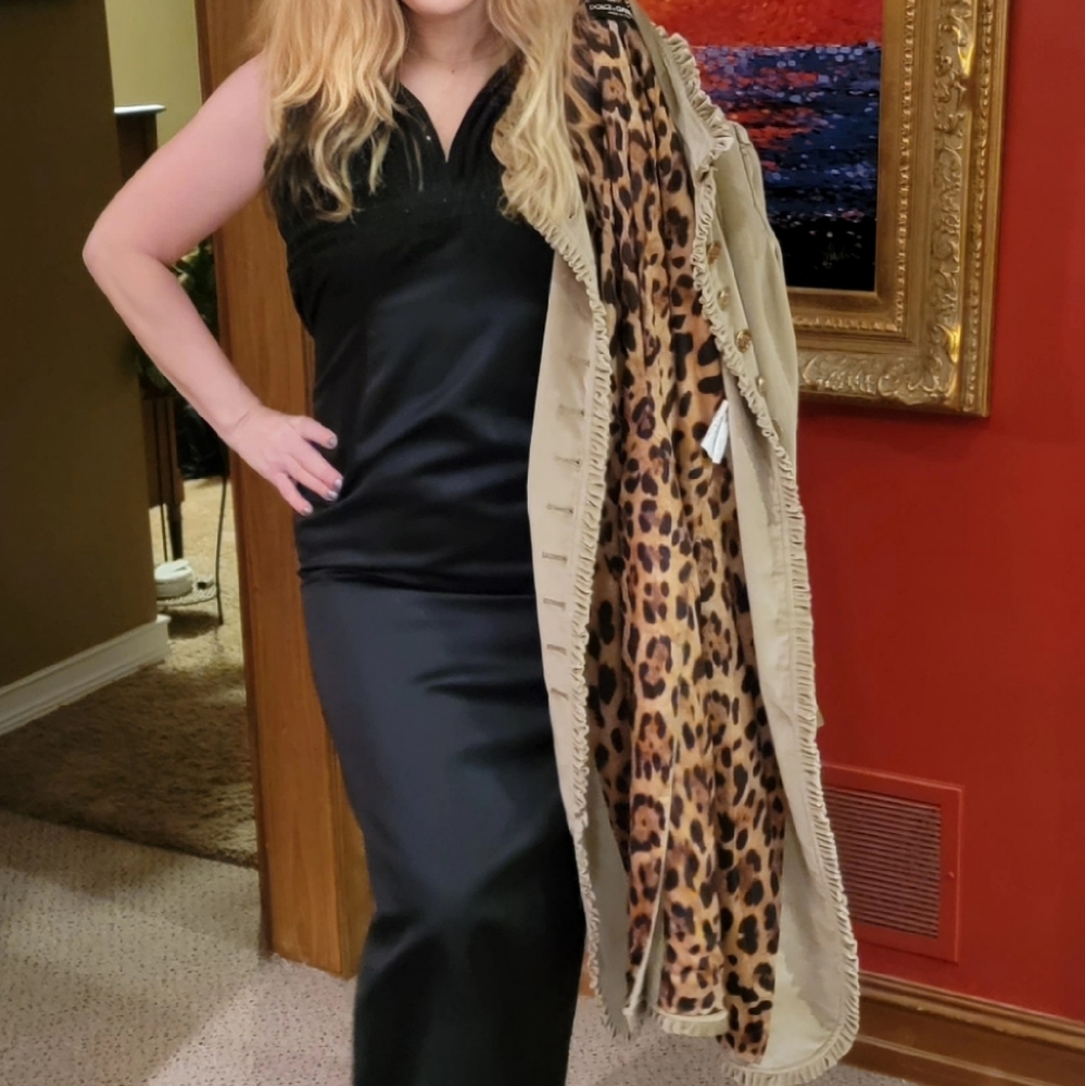 EUC DOLCE & GABBANA Coat - Picture 3 of 12